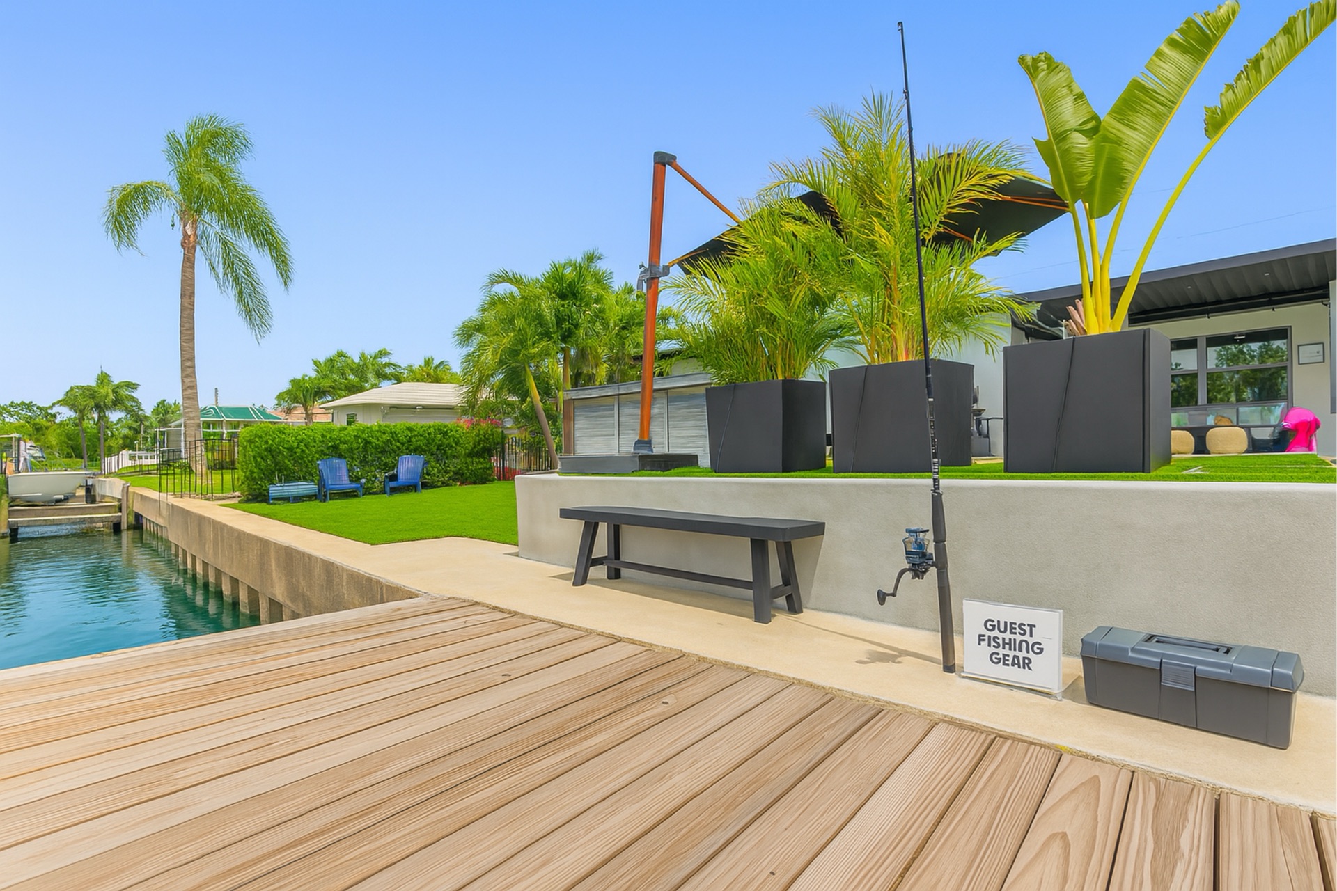 Private boat dock with direct Tampa Bay and Gulf access at Doral Drive rental